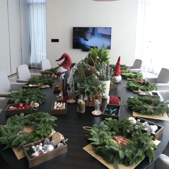 [MASTERISE - GRAND MARINA SAI GON ] - Private  Christmas Workshop by Allie Flower ✨
