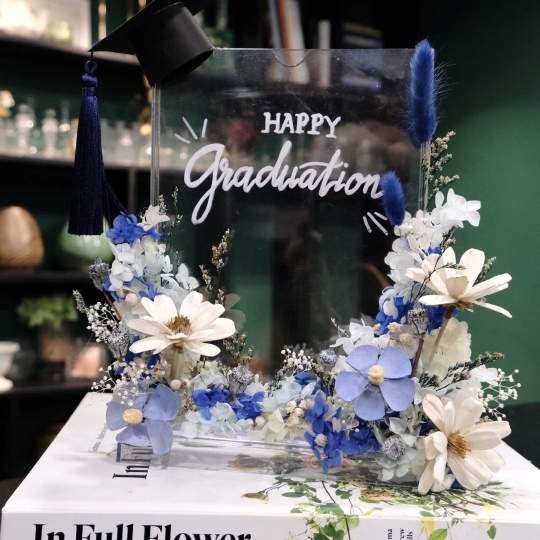 Dried Flower Gift Box - GB051