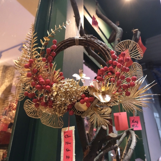 Vòng Hoa Đào Đông Tết - T050